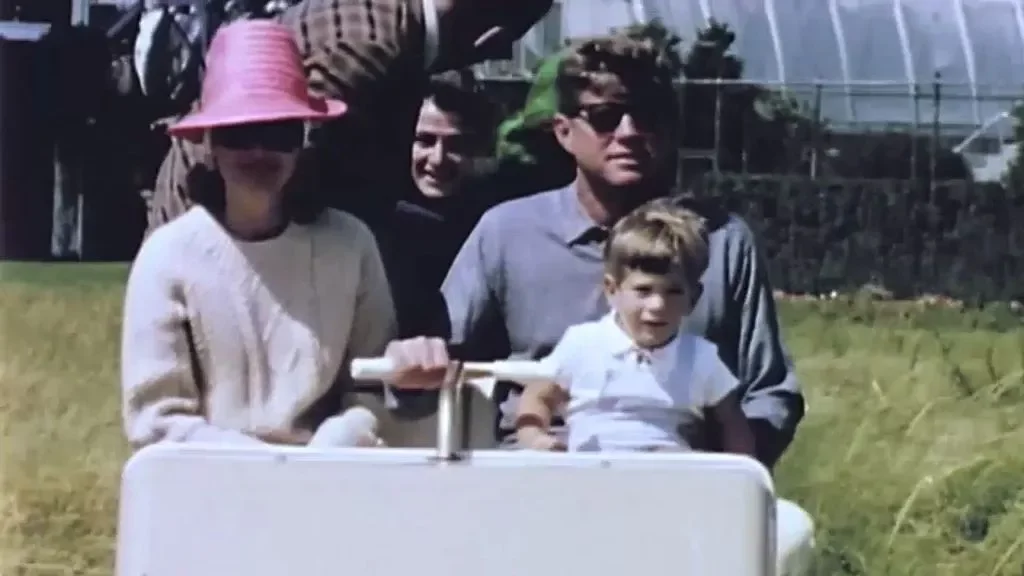 ¿Cuál fue el verdadero final trágico del hijo de Kennedy?